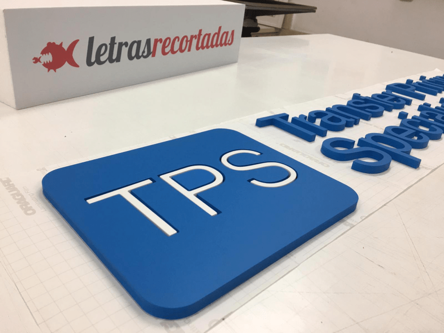 Logotipo corp&oacute;reo