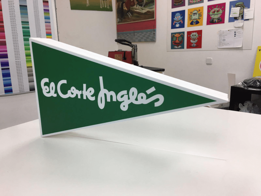 Logotipo corp&oacute;reo