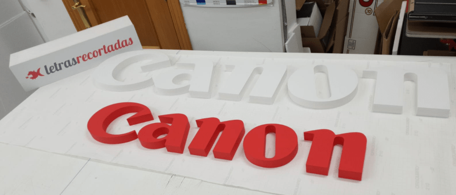 Logotipo corp&oacute;reo