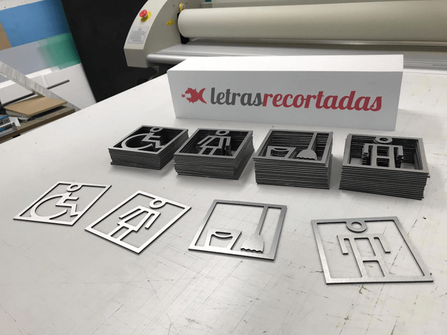 Logotipo corp&oacute;reo