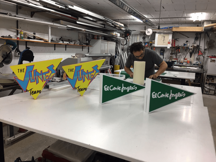 Logotipo corp&oacute;reo